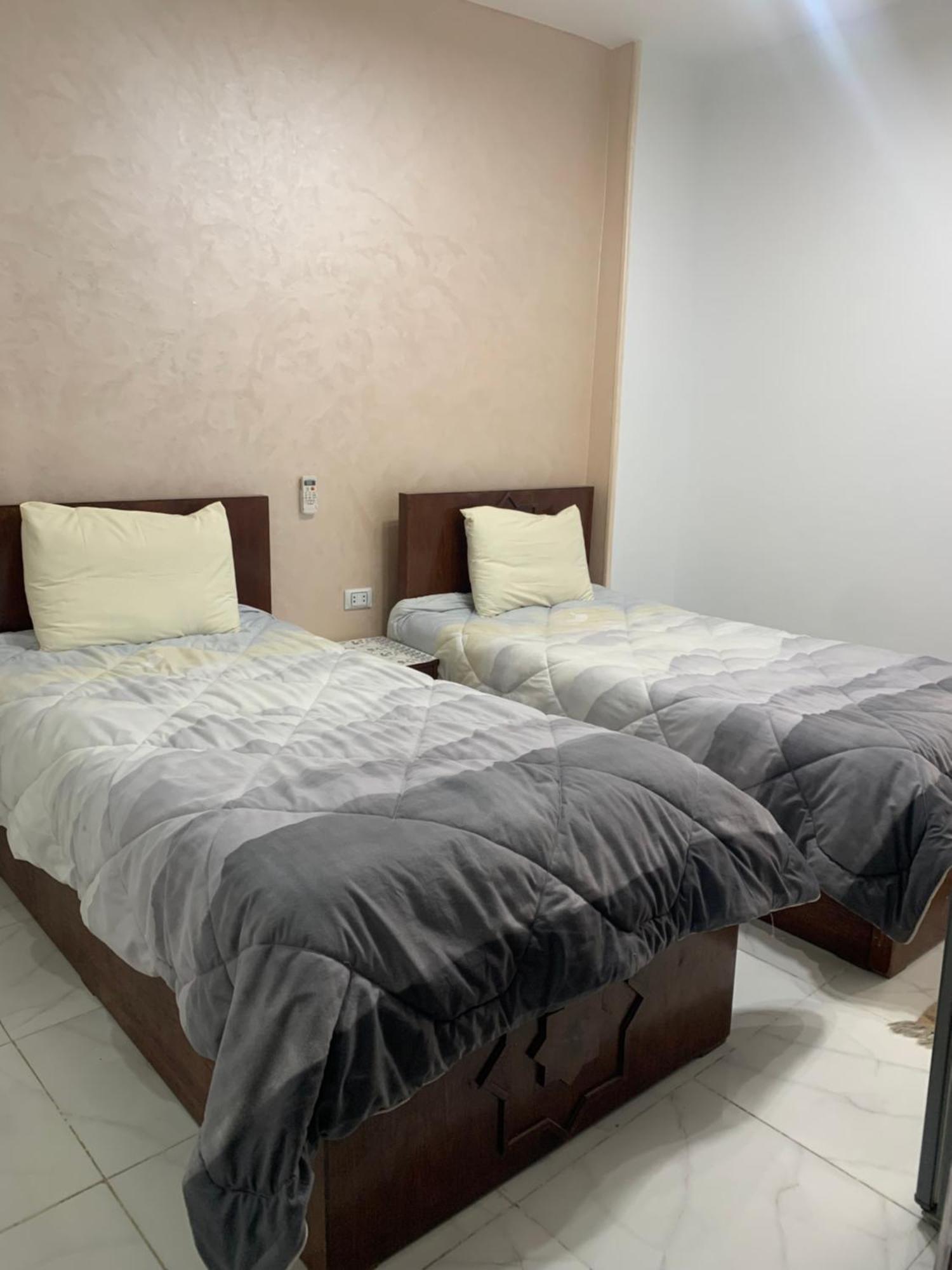 Pyramids Home Guest House Kafret el-Gabal Екстериор снимка